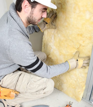 Dv Toiture mène avec savoir-faire vos travaux de zinguerie et de couverture.